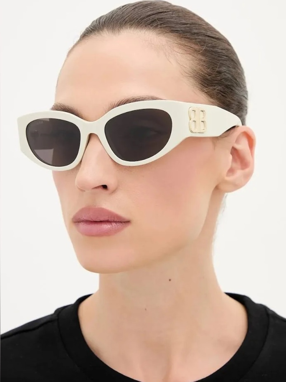 NWT Balenciaga Bossy BB0324SK 004 White Cat Eye Oval Sunglasses Silver Logo 55mm